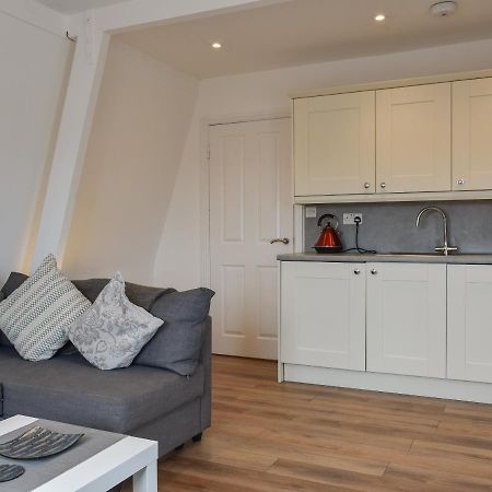 וויטבי Coast Apartment מראה חיצוני תמונה