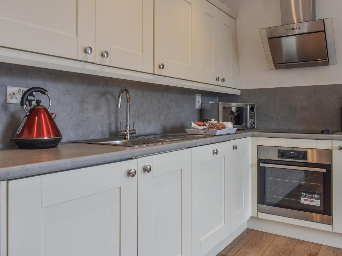 וויטבי Coast Apartment מראה חיצוני תמונה